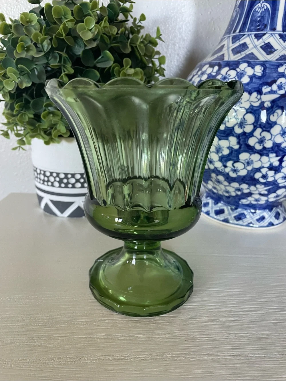 Indiana Glass Avocado Olive Green Flower Floral Bouquet bowl Round Pedestal